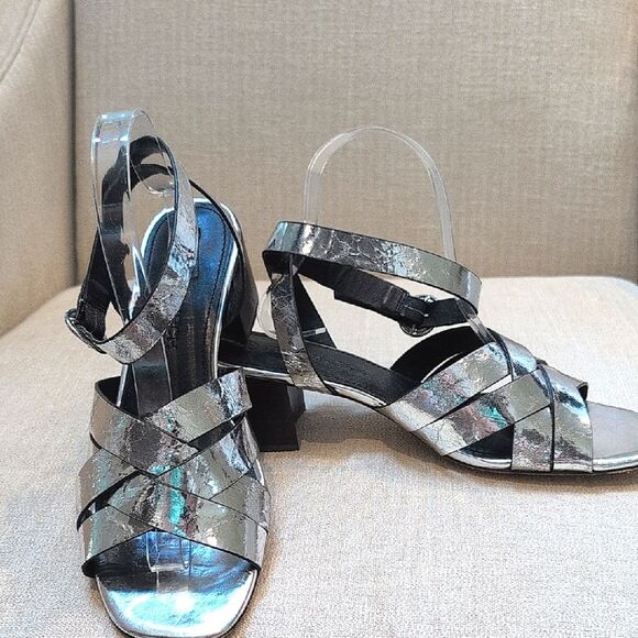 Tory Burch City Heel Sandals Silver Crackle Leather Size 9.5M - Picture 12 of 12